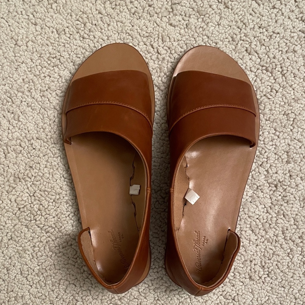 Universal Thread Brown Leather Women's Sandals